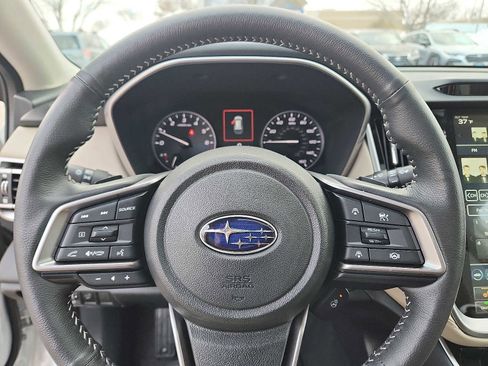 Used 2025 Subaru Outback Limited XT image 19