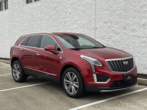 Used 2024 Cadillac XT5 Premium Luxury image 14