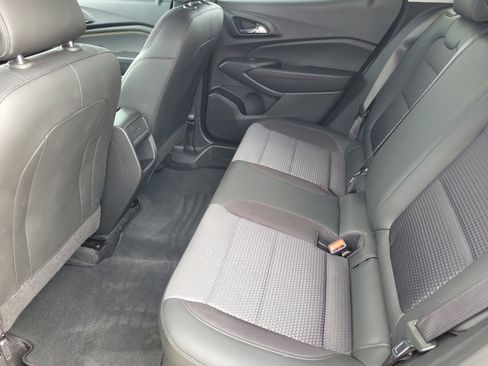 Used 2024 Chevrolet Trax LT w/ Driver Confidence Package image 28