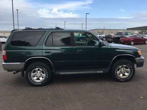 Used 1999 Toyota 4Runner SR5 AWD/4WD image 7