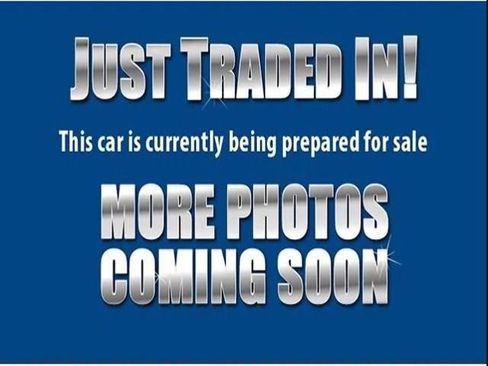Used 2022 Chevrolet Trax LT w/ Driver Confidence Package image 1