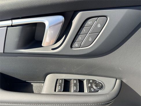 New 2026 Buick Enclave Sport Touring w/ Power Package image 13