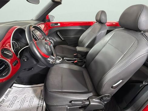 Used 2013 Volkswagen Beetle 2.5 FWD image 21