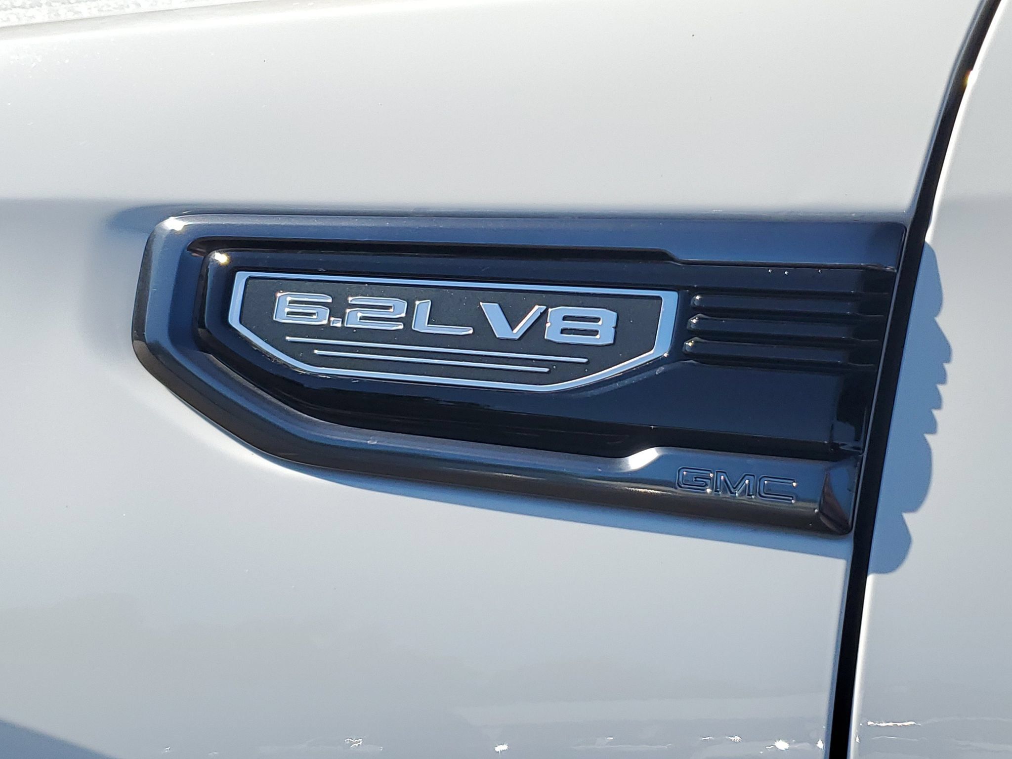 Used 2023 GMC Sierra 1500 AT4 w/ AT4 Premium Package AWD/4WD image 7