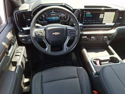 New 2026 Chevrolet Silverado 3500 LT w/ All Star Edition AWD/4WD image 7
