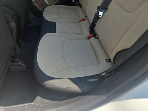 Used 2017 Jeep Renegade Sport w/ Power & Air Group FWD image 25