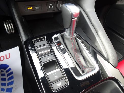 Used 2024 Acura Integra A-Spec image 17