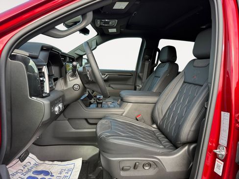 New 2025 GMC Sierra 1500 AT4 w/ AT4 Premium Package image 10
