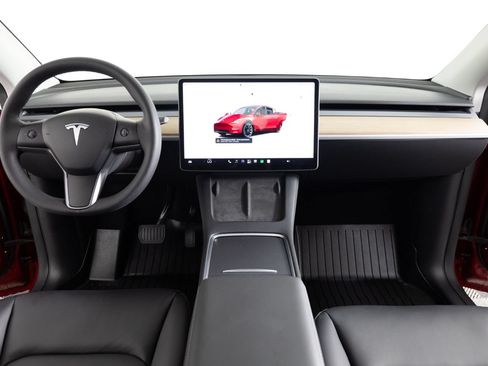 Used 2024 Tesla Model Y Long Range AWD/4WD image 38