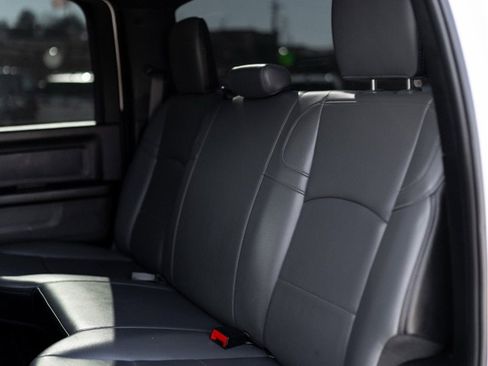 Used 2021 RAM 3500 Tradesman w/ Chrome Appearance Group image 7