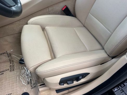 Used 2014 BMW 550i Gran Turismo xDrive 550i xDrive Gran Turismo image 20