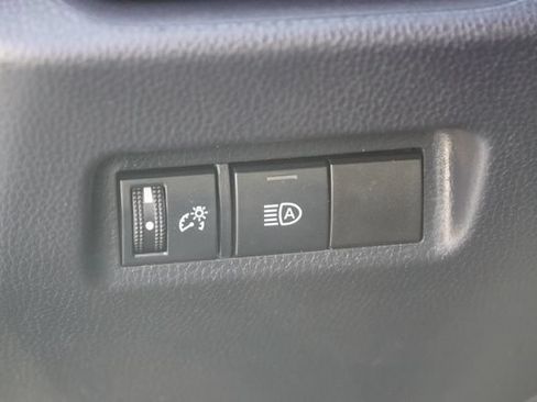 Used 2023 Toyota RAV4 LE FWD image 22