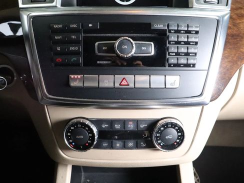 Used 2013 Mercedes-Benz GL 320 BlueTEC 4MATIC image 21