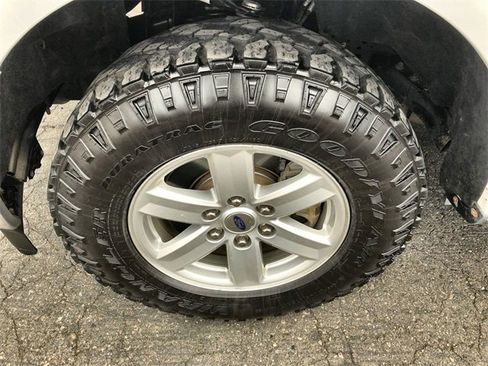 Used 2021 Ford F150 XLT w/ Trailer Tow Package image 10