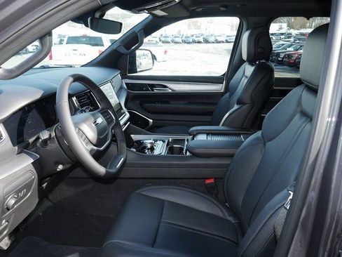 New 2026 Jeep Grand Wagoneer Limited image 2