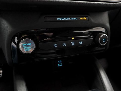 Certified 2023 Ford Escape ST-Line w/ Tech Pack #1 FWD image 33