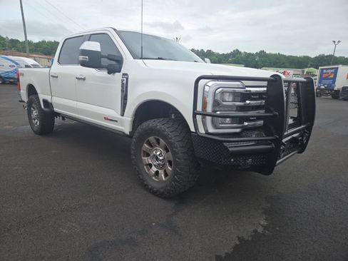 Used 2024 Ford F350 King Ranch w/ Chrome Package AWD/4WD image 13