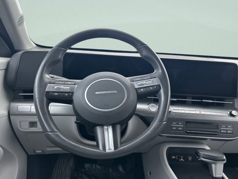 Used 2024 Hyundai Kona SEL image 19