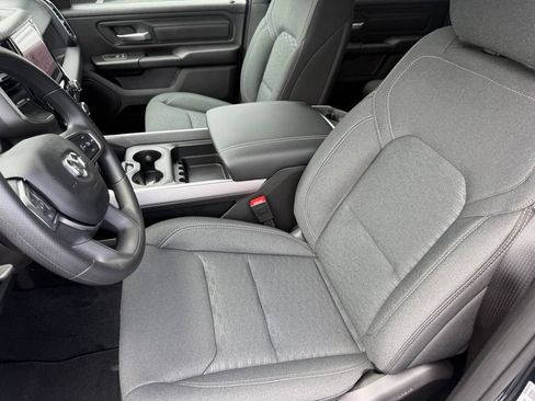 New 2026 RAM 1500 Express AWD/4WD image 13