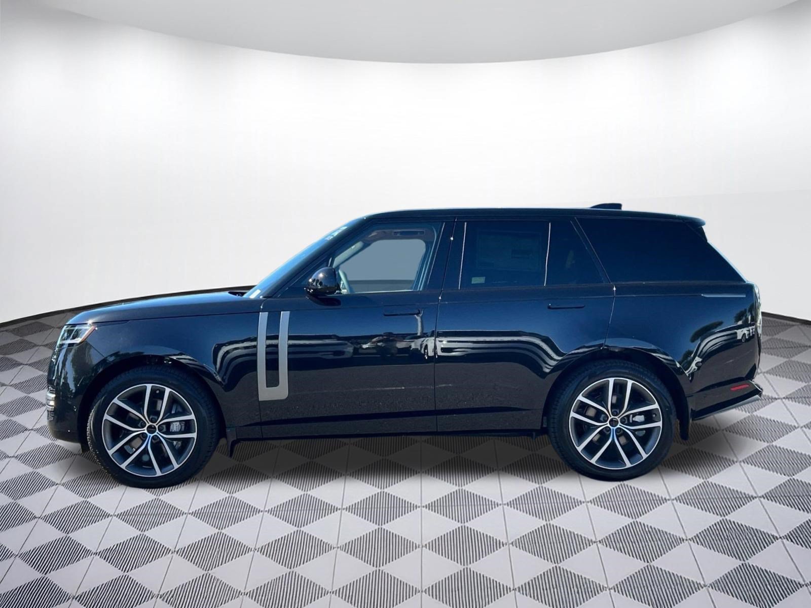 New 2026 Land Rover Range Rover SE AWD/4WD image 2