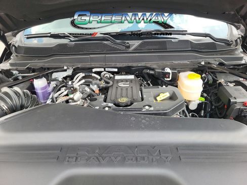 New 2025 RAM 2500 Big Horn AWD/4WD image 11