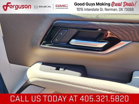 New 2026 GMC Yukon Denali w/ Denali Reserve Package AWD/4WD image 45