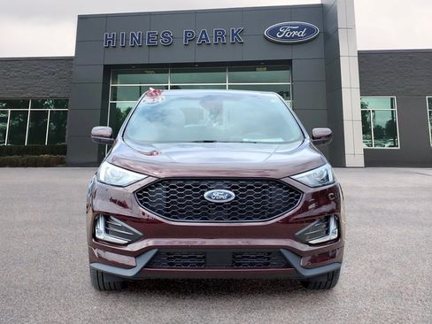 Certified 2024 Ford Edge ST-Line AWD/4WD image 2