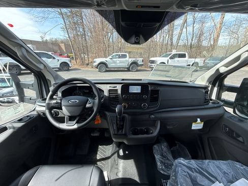 New 2025 Ford Transit 250 Low Roof RWD image 20
