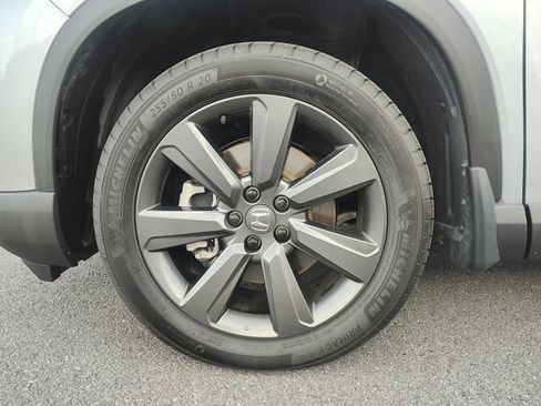 Used 2023 Honda Pilot Sport image 7