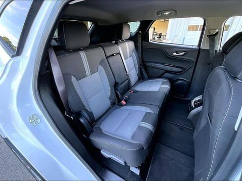 Used 2025 Chevrolet Blazer LT AWD/4WD image 25