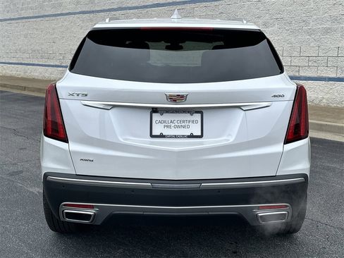 Used 2025 Cadillac XT5 Premium Luxury image 6