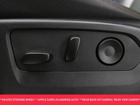 Certified 2025 GMC Sierra 1500 AT4 w/ AT4 Premium Package AWD/4WD image 8