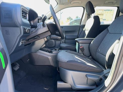 New 2025 Ford Maverick XLT w/ Black Appearance Package image 15