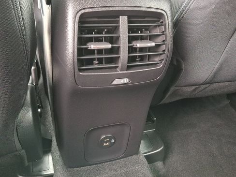 Certified 2022 Ford Escape SE w/ Convenience Package AWD/4WD image 11