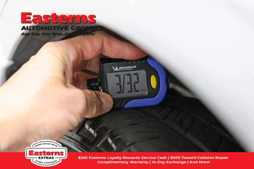 Used 2023 Ford Escape ST-Line Select AWD/4WD image 27