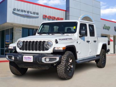 New 2025 Jeep Gladiator Sport