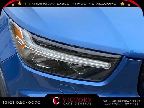 Used 2021 Volvo XC40 T5 R-Design w/ Advanced Package image 7