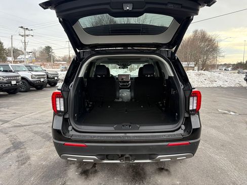 New 2026 Ford Explorer Active w/ Active Comfort Package image 11