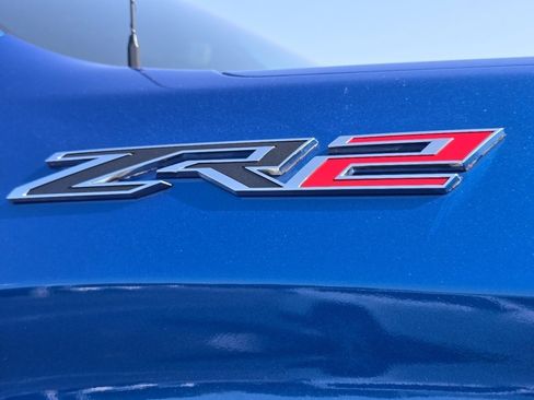 Used 2023 Chevrolet Silverado 1500 ZR2 w/ Technology Package AWD/4WD image 11