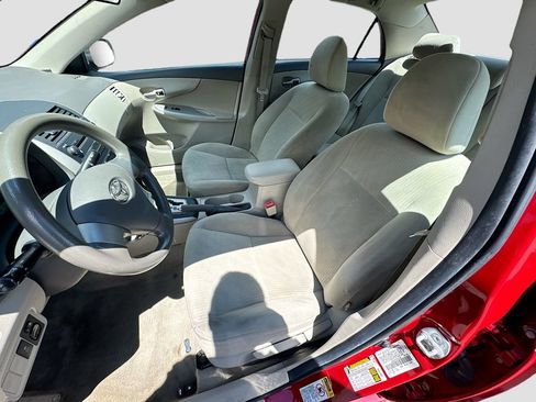 Used 2010 Toyota Corolla LE FWD image 17