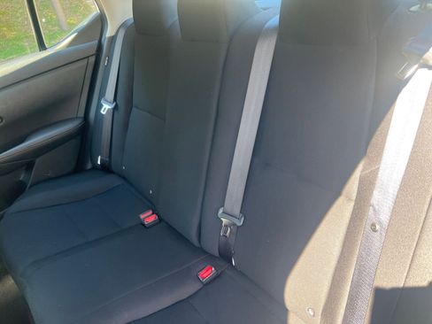 Used 2025 Nissan Sentra S image 21