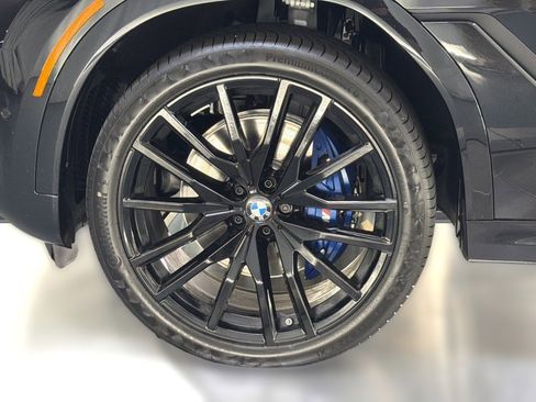 New 2026 BMW X6 xDrive40i w/ Climate Comfort Package image 11