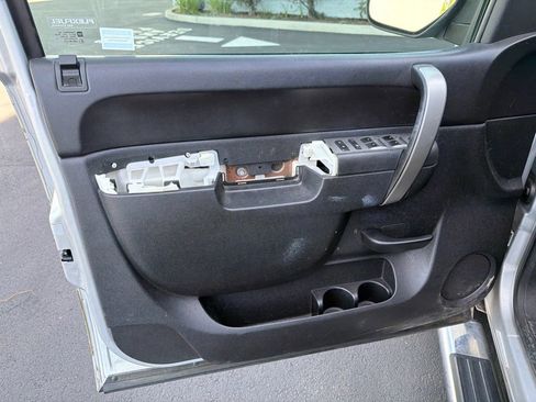 Used 2013 Chevrolet Silverado 1500 LT w/ All-Star Edition RWD image 7
