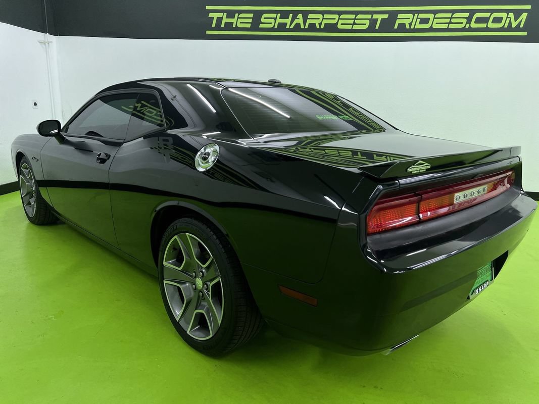 Used 2012 Dodge Challenger R/T RWD image 7
