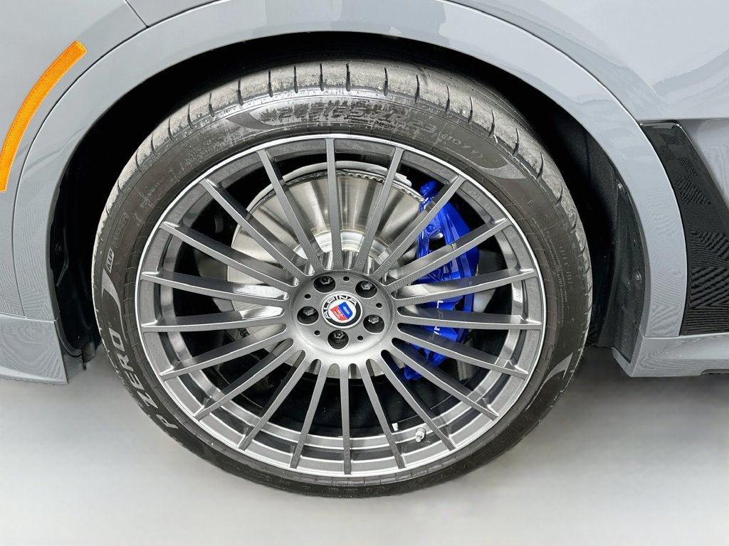Used 2024 BMW ALPINA XB7 AWD/4WD image 33