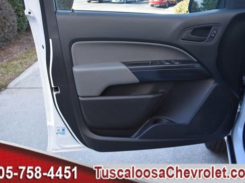 Used 2022 Chevrolet Colorado W/T image 16