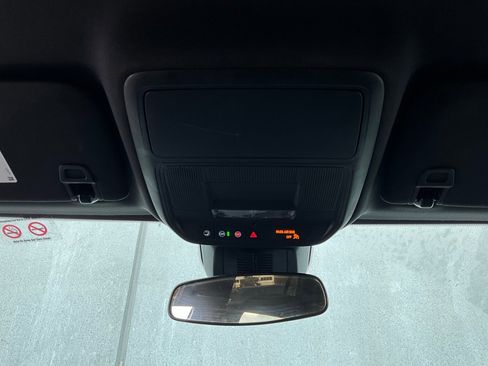 Used 2025 Chevrolet Equinox LT image 15