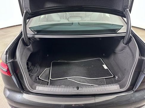 Used 2021 Audi A6 2.0T Premium image 14