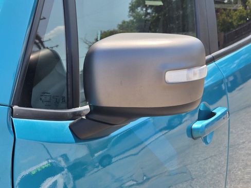 Used 2019 Jeep Renegade Limited AWD/4WD image 38