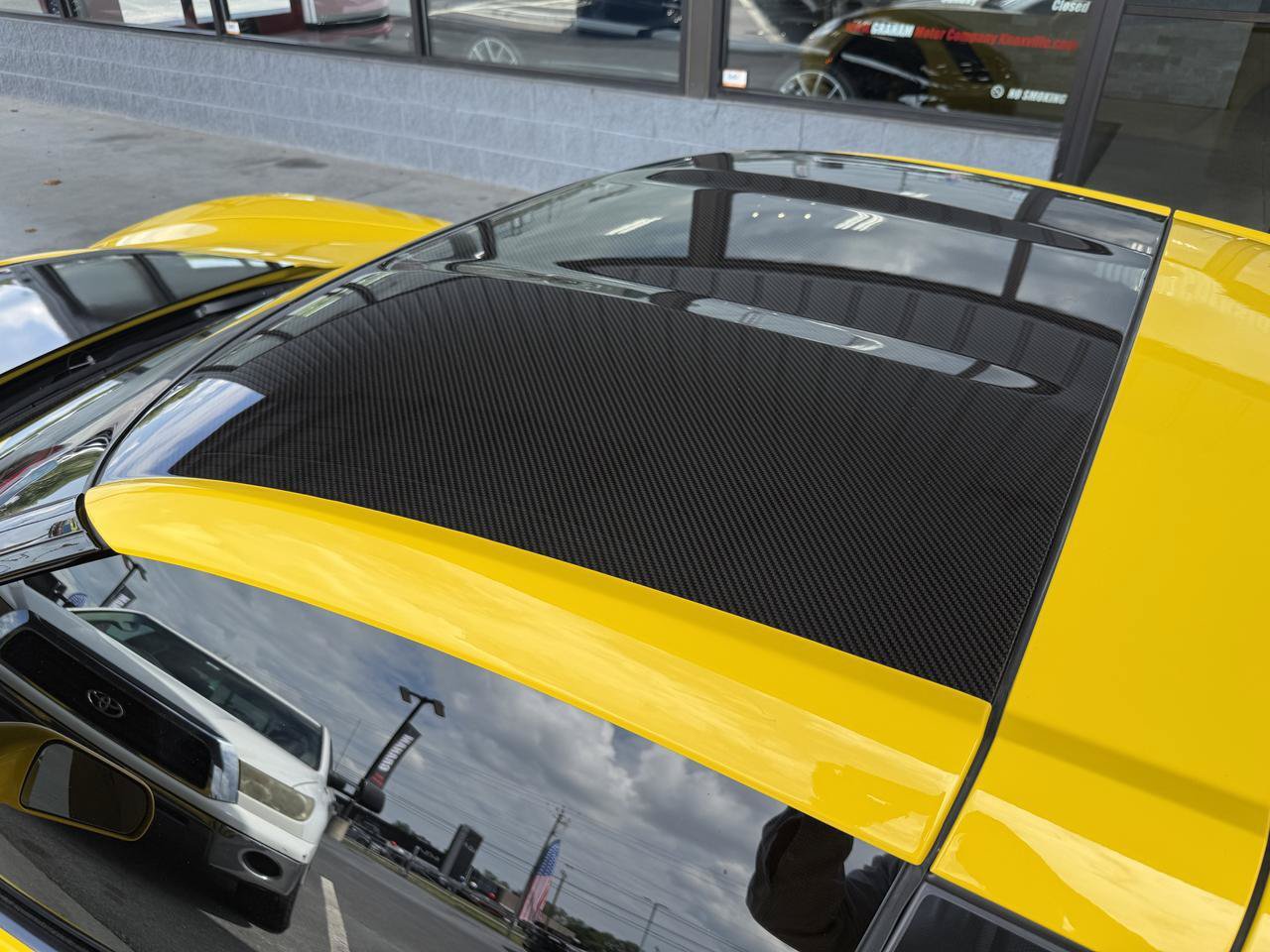 Used 2015 Chevrolet Corvette Z06 w/ Z07 Performance Package w/ Z07 Performance Package RWD image 9